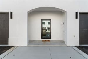 4342 Cambio Gardens Ct, TAMPA