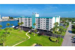 10216 Regal Dr #310, LARGO