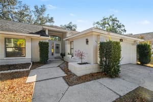 1710 TALLOWTREE CIRCLE, VALRICO, FL 33594 - MLS#MFRTB8474195