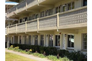 1051 79TH AVENUE, ST PETERSBURG, FL 33702 - MLS#MFRTB8474197