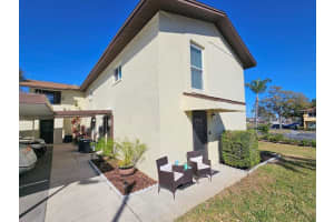 501 BAY DRIVE, LARGO, FL 33770 - MLS#MFRTB8474228