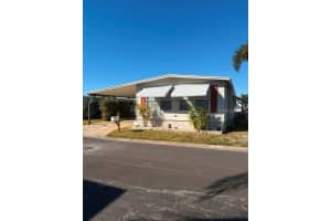 10461 Peaceful Dr, LARGO