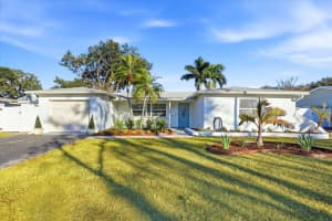 2461 61st Ln N, ST PETERSBURG