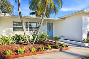 2461 61ST LANE, ST PETERSBURG, FL 33710 - MLS#MFRTB8474295