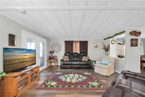 1934 BLUE LAKE DRIVE, LAKELAND, FL 33801 - MLS#MFRTB8474401