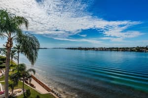 6083 Bahia Del Mar Cir #460, ST PETERSBURG
