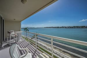 6085 Bahia Del Mar Cir #467, ST PETERSBURG