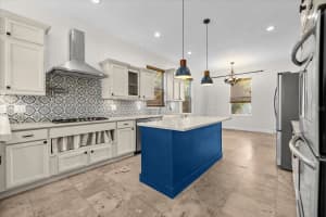 2327 4TH AVENUE, ST PETERSBURG, FL 33713 - MLS#MFRTB8474461