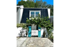 10021 N 53rd St, TEMPLE TERRACE