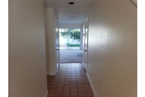 2961 KNIGHTS AVENUE, TAMPA, FL 33611 - MLS#MFRTB8474482