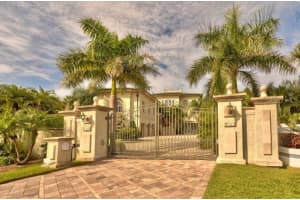 220 GULF BOULEVARD, BELLEAIR BEACH, FL 33786 - MLS#MFRTB8474498