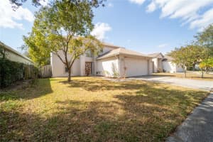 10529 MARONDA DRIVE, RIVERVIEW, FL 33578 - MLS#MFRTB8474549