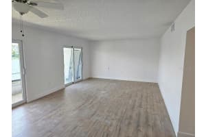 8822 BAY POINTE DRIVE, TAMPA, FL 33615 - MLS#MFRTB8474573