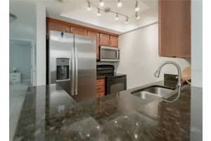 704 LYNDHURST STREET, DUNEDIN, FL 34698 - MLS#MFRTB8474628