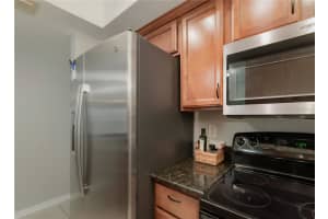 704 LYNDHURST STREET, DUNEDIN, FL 34698 - MLS#MFRTB8474628