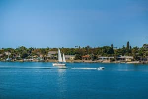 5801 Bahia Del Mar Cir #512, ST PETERSBURG