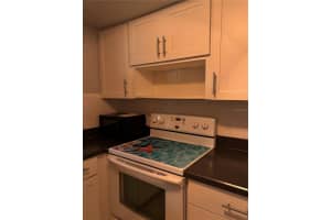 1 WINDRUSH BOULEVARD, INDIAN ROCKS BEACH, FL 33785 - MLS#MFRTB8474663