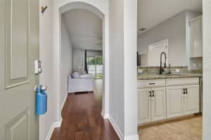 2109 BROADWAY VIEW AVENUE, BRANDON, FL 33510 - MLS#MFRTB8474707