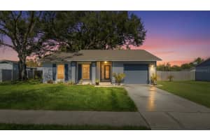 404 King Louis Ct, SEFFNER