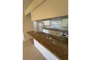 68 COUNTRY CLUB DRIVE, LARGO, FL 33771 - MLS#MFRTB8474725