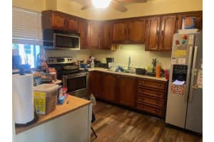 7242 LYNNWOOD AVENUE, ST PETERSBURG, FL 33710 - MLS#MFRTB8474749