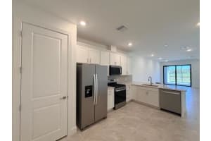 18816 INDIAN ROCK PLACE, LAKEWOOD RANCH, FL 34211 - MLS#MFRTB8474821