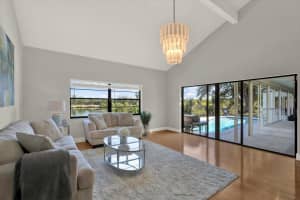 1461 74TH CIRCLE, ST PETERSBURG, FL 33702 - MLS#MFRTB8474822