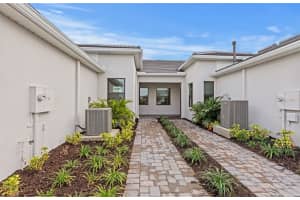 18836 INDIAN ROCK PLACE, LAKEWOOD RANCH, FL 34211 - MLS#MFRTB8474829