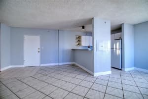 3315 58 AVENUE, ST PETERSBURG, FL 33712 - MLS#MFRTB8474902