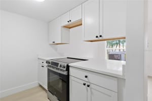 1024 82ND TERRACE, ST PETERSBURG, FL 33702 - MLS#MFRTB8474922