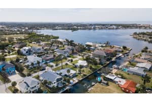 5433 BLUEPOINT DRIVE, PORT RICHEY, FL 34668 - MLS#MFRTB8474924