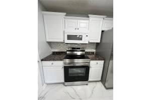 3550 TOBAGO LANE, TAMPA, FL 33614 - MLS#MFRTB8475051