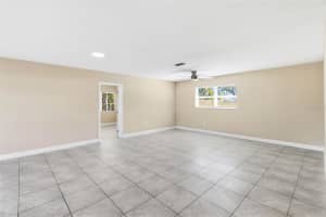 6098 22ND AVENUE, ST PETERSBURG, FL 33710 - MLS#MFRTB8475072
