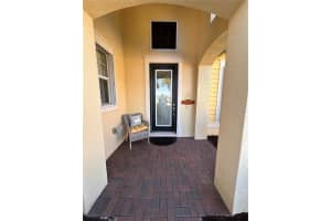 1022 OVERLOOK COURT, BRADENTON, FL 34208 - MLS#MFRTB8475082