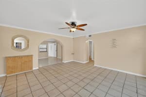 3946 OMEGA CIRCLE, SARASOTA, FL 34235 - MLS#MFRTB8475117