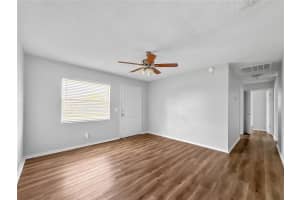 MLS# MFRTB8475123, Eagle Lake, Florida 33839