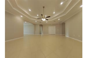 MLS# MFRTB8475149, Mascotte, Florida 34753