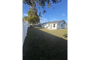 114 FLORAL DRIVE, KISSIMMEE, FL 34743 - MLS#MFRTB8475184