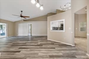 11647 FOX CREEK DRIVE, TAMPA, FL 33635 - MLS#MFRTB8475233