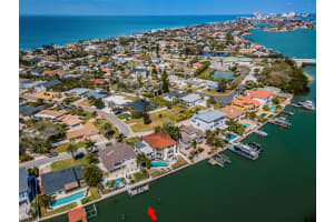 709 HARBOR DRIVE, BELLEAIR BEACH, FL 33786 - MLS#MFRTB8475237