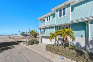 30 79TH AVENUE, TREASURE ISLAND, FL 33706 - MLS#MFRTB8475318