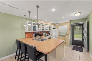 4800 LAKE VILLA DRIVE, CLEARWATER, FL 33762 - MLS#MFRTB8475321