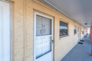 8565 GULF BOULEVARD, TREASURE ISLAND, FL 33706 - MLS#MFRTB8475439