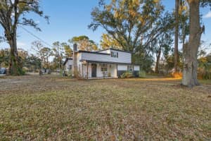 4233 VINSON ROAD, LAKELAND, FL 33810 - MLS#MFRTB8475500