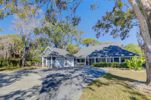 4202 DEEPWATER LANE, TAMPA, FL 33615 - MLS#MFRTB8475517