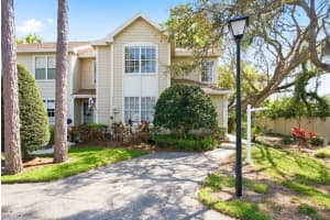 2128 Clover Hill Rd, PALM HARBOR
