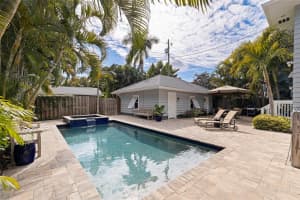 646 17TH AVE NE, ST PETERSBURG, FL 33704 - MLS#MFRTB8475552