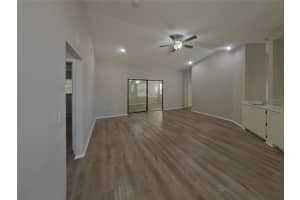 MLS# MFRTB8475576, Sarasota, Florida 34243