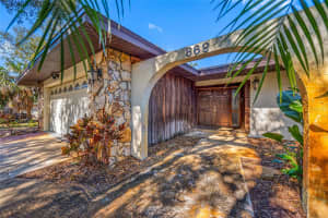 869 SEMINOLE BOULEVARD, TARPON SPRINGS, FL 34689 - MLS#MFRTB8475626