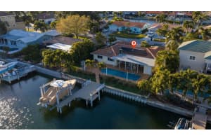 2024 MASSACHUSETTS AVENUE, ST PETERSBURG, FL 33703 - MLS#MFRTB8475638